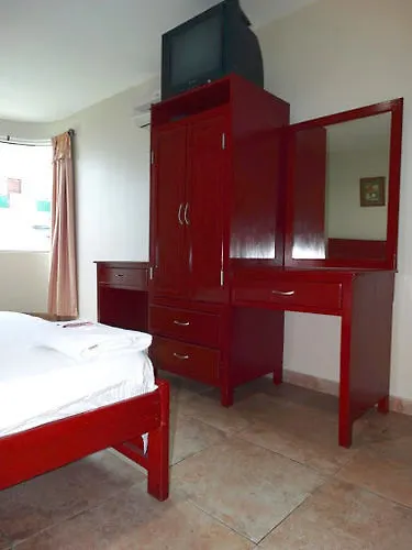 ***  Hotel Onix Gold Guayaquil Ecuador