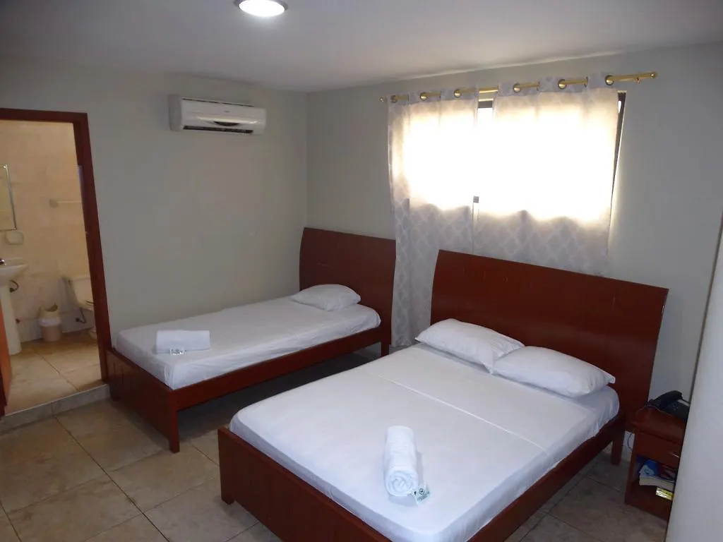 Hotel Onix Gold Guayaquil 3*,  Ecuador